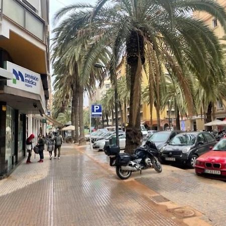 Apartamento En El Soho マラガ エクステリア 写真